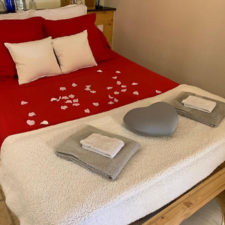Dependance Privee - Halte Route Apartman Le Thor Kültér fotó