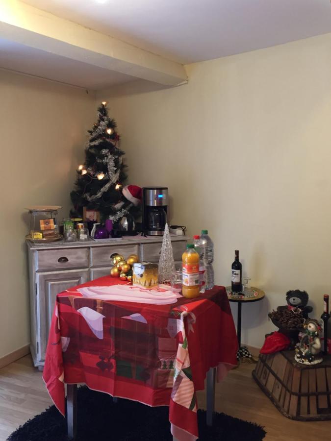 Dependance Privee - Halte Route Apartman Le Thor Kültér fotó